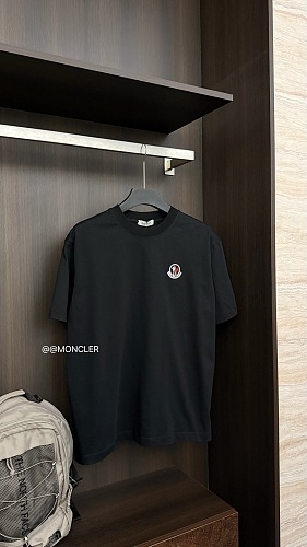 入手困難品！2026 モンクレール 新作 半袖Tシャツ コピー
