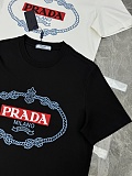 注目アイテム♡ 2026 プラダ 新作 半袖Tシャツ 偽物