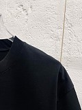 使い勝手良 2026 フェンディ 新作 半袖Tシャツ 偽物