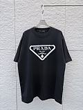 人気急上昇新作 2026 プラダ 新作 半袖Tシャツ 偽物
