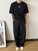 【大特価】 2026 フェンディ 新作 半袖Tシャツ コピー 【大特価】 2026 フェンディ 新作 半袖Tシャツ コピー