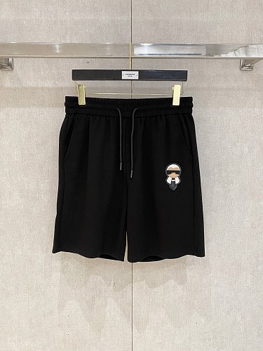 お洒落 2026 フェンディ 新作 ショートパンツ スーパーコピー