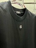 注目度抜群！ 2026 フェンディ 新作 半袖Tシャツ 偽物
