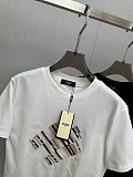 完売前に！ 2026 フェンディ 新作 半袖Tシャツ コピー