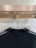 肌触り最高な 2026 プラダ 新作 半袖Tシャツ 偽物