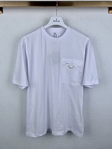 絶対欲しい！2026 プラダ 新作 半袖Tシャツ 偽物