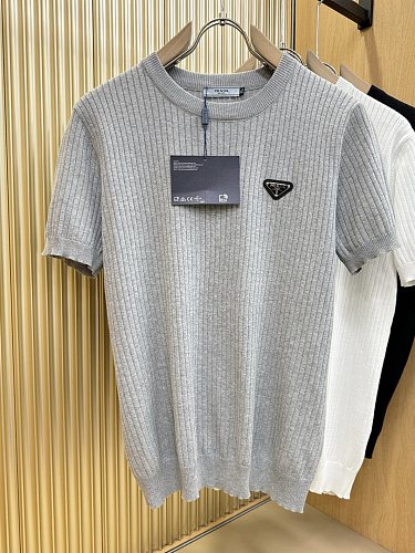 ☆超人気☆ 2026 プラダ 新作 半袖Tシャツ スーパーコピー