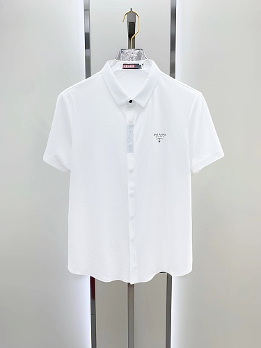 希少♪限定 2026 プラダ 新作 半袖Tシャツ 偽物