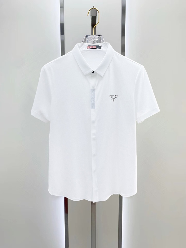 希少♪限定 2026 プラダ 新作 半袖Tシャツ 偽物