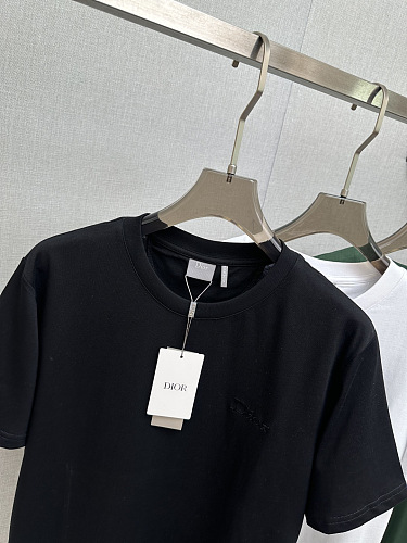 超希少！2026 ディオール 新作 半袖Tシャツ スーパーコピー