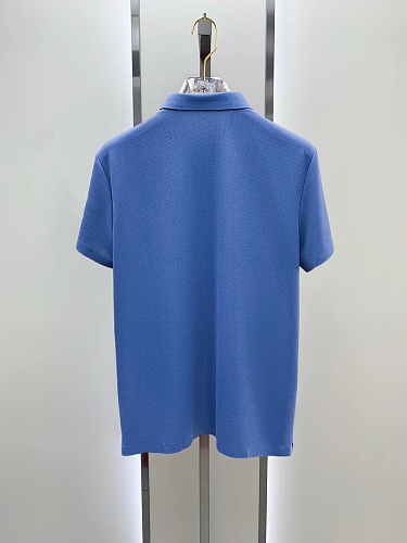 使い勝手良 2026 プラダ 新作 半袖Tシャツ スーパーコピー