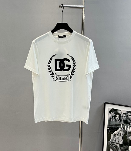 激安価格！2026 ドルチェ&ガッバーナ 新作 半袖Tシャツ コピー
