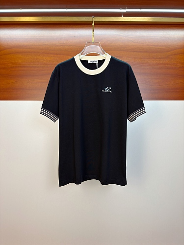人気No1 2026 ディオール 新作 半袖Tシャツ スーパーコピー
