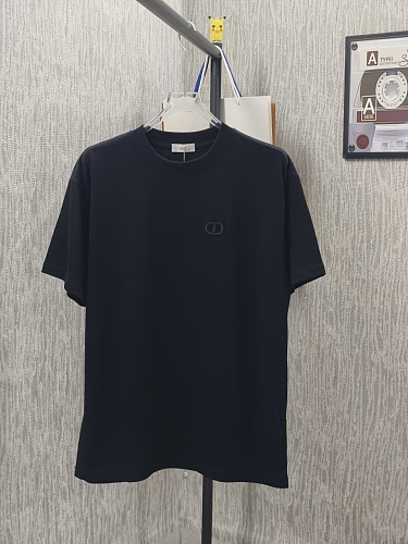 激安価格！2026 ディオール 新作 半袖Tシャツ スーパーコピー