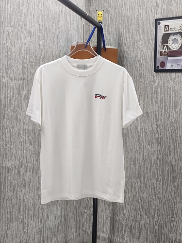 超希少！2026 ディオール 新作 半袖Tシャツ コピー