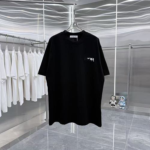 使い勝手良 2026 ディオール 新作 半袖Tシャツ 偽物