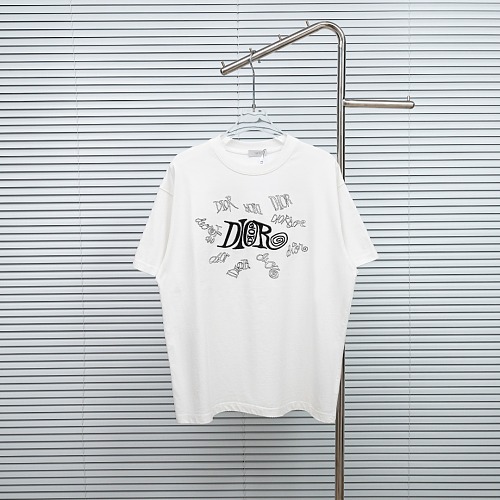 最安値挑戦 2026 ディオール 新作 半袖Tシャツ スーパーコピー