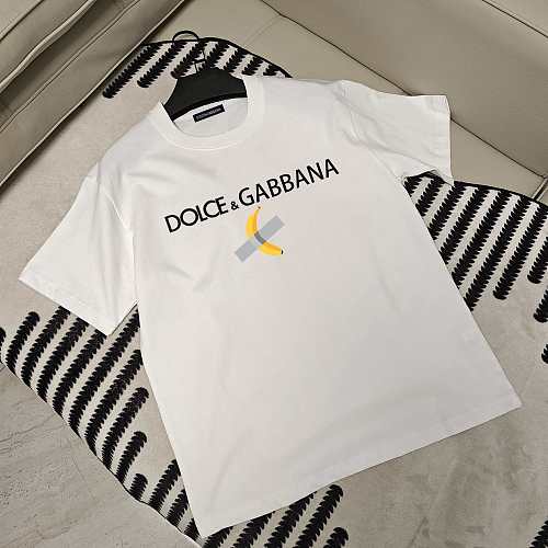 新色登場☆ 2026 ドルチェ&ガッバーナ 新作 半袖Tシャツ スーパーコピー