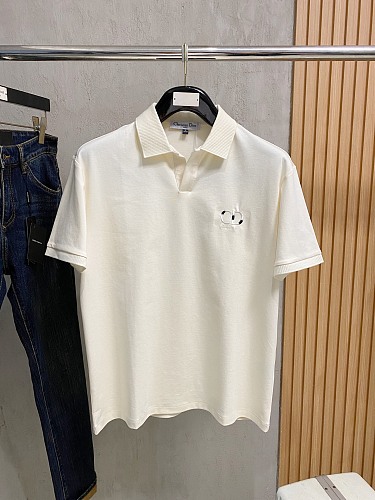 注目度抜群！2026 ディオール 新作 半袖Tシャツ コピー