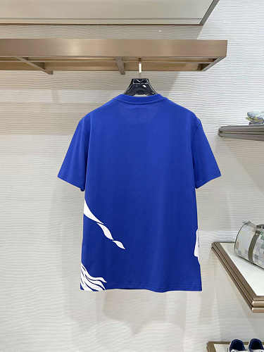 超限定♪ 2026 バーバリー 新作 半袖Tシャツ 偽物