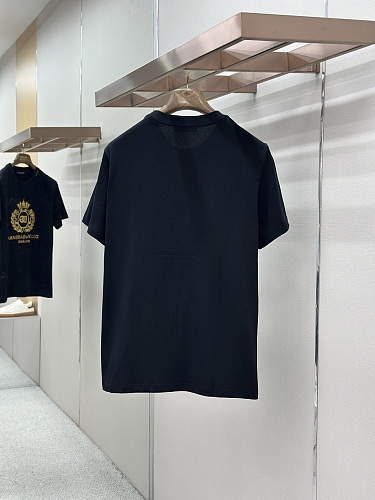 【大特価】 2026 ドルチェ&ガッバーナ 新作 半袖Tシャツ 偽物