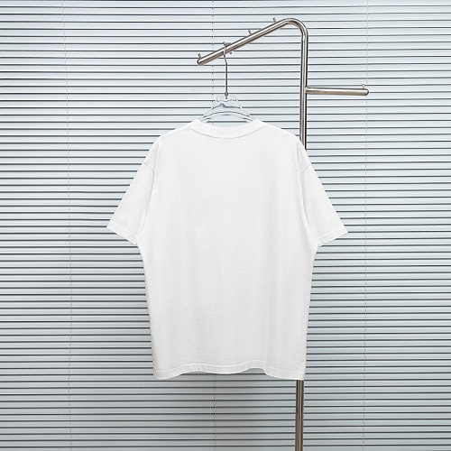 使い勝手良 2026 バーバリー 新作 半袖Tシャツ コピー