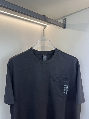 世界中で大人気♪ 2026 クロムハーツ 新作 半袖Tシャツ 偽物