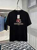 累積売上総額第１位！ 2026 バレンシアガ 新作 半袖Tシャツ 偽物