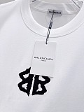 累積売上総額第１位！ 2026 バレンシアガ 新作 半袖Tシャツ スーパーコピー