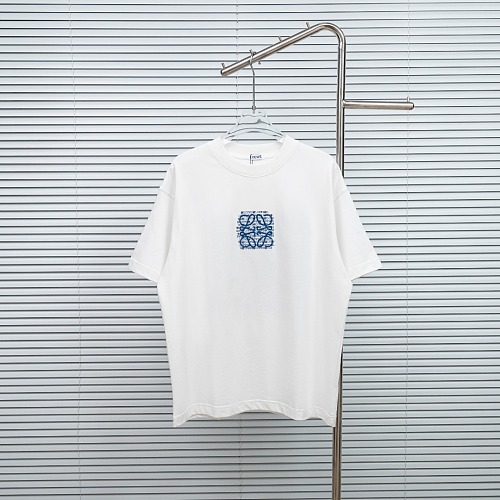 絶対欲しい！2026 ロエベ 新作 半袖Tシャツ スーパーコピー