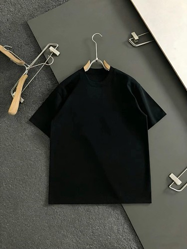 売上総額１位！ 2026 バレンシアガ 新作 半袖Tシャツ スーパーコピー