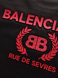 激安価格！ 2026 バレンシアガ 新作 半袖Tシャツ コピー