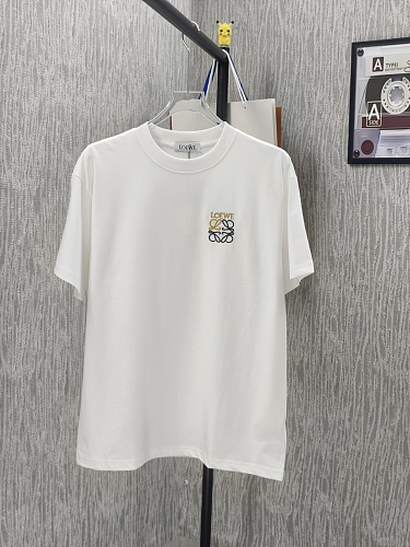 争奪戦 2026 ロエベ 新作 半袖Tシャツ スーパーコピー