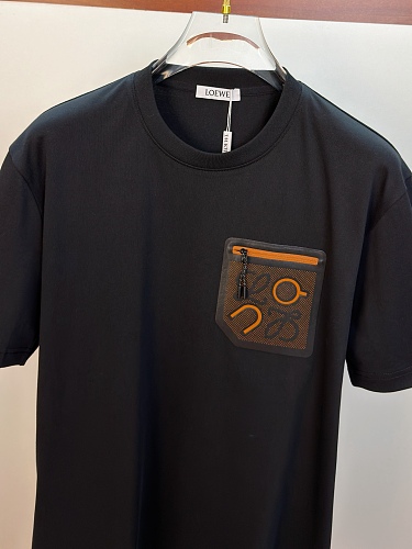 送料込 2026 ロエベ 新作 半袖Tシャツ スーパーコピー