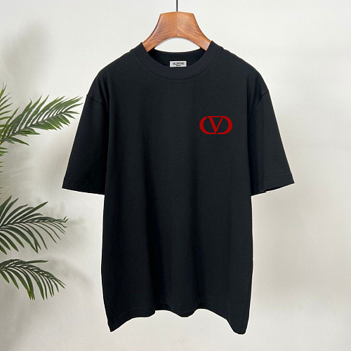 高品質 2026 ヴァレンティノ 新作 半袖Tシャツ スーパーコピー