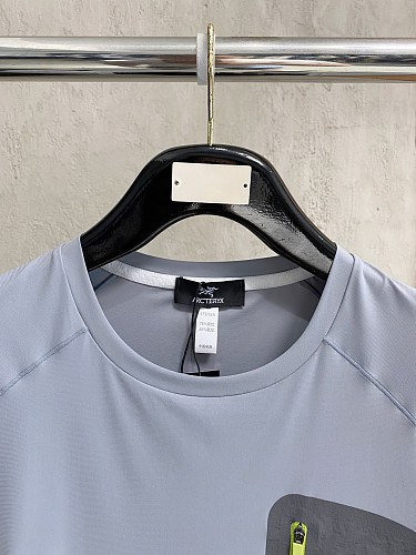 定番人気！2026 アークテリクス 新作 半袖Tシャツ 偽物