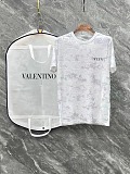 激安価格！2026 ヴァレンティノ 新作 半袖Tシャツ スーパーコピー 2色