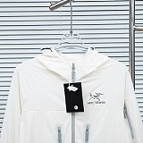 即発送！2026 アークテリクス 新作 日焼け止め服 スーパーコピー