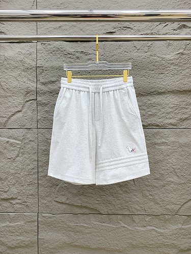 希少♪限定 2026 トム·ブラウン 新作 ショートパンツ 偽物