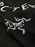 目を惹くカラー 2026 アークテリクス 新作 半袖Tシャツ 偽物