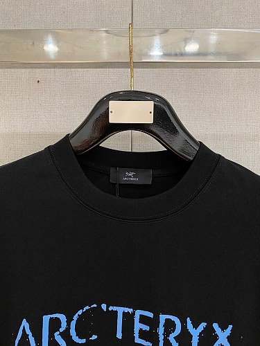 高品質♪♪♪ 2026 アークテリクス 新作 半袖Tシャツ 偽物