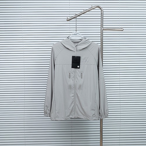 定番人気！2026 アークテリクス 新作 日焼け止め服 コピー