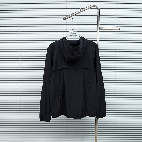 肌触り最高な 2026 アークテリクス 新作 日焼け止め服 偽物