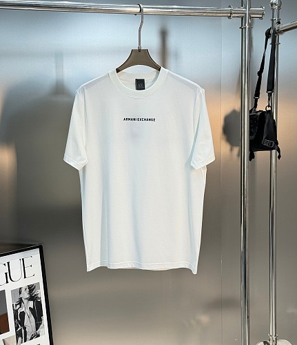 超希少！ 2026 ジョルジオアルマーニ 新作 半袖Tシャツ コピー