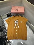 最安値挑戦 2026 シャネル 新作 半袖Tシャツ スーパーコピー 2色