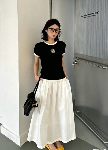 ★日本!!人気！2026 シャネル 新作 半袖Tシャツ コピー