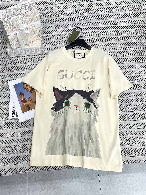 お洒落 2026 グッチ 新作 半袖Tシャツ 偽物