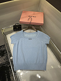 人気急上昇 2026 ミュウミュウ 新作 半袖Tシャツ スーパーコピー 4色