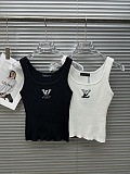 争奪戦 2026 ルイヴィトン 新作 チョッキ着 スーパーコピー 2色