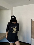 人気No1 2026 ルイヴィトン 新作 半袖Tシャツ 偽物